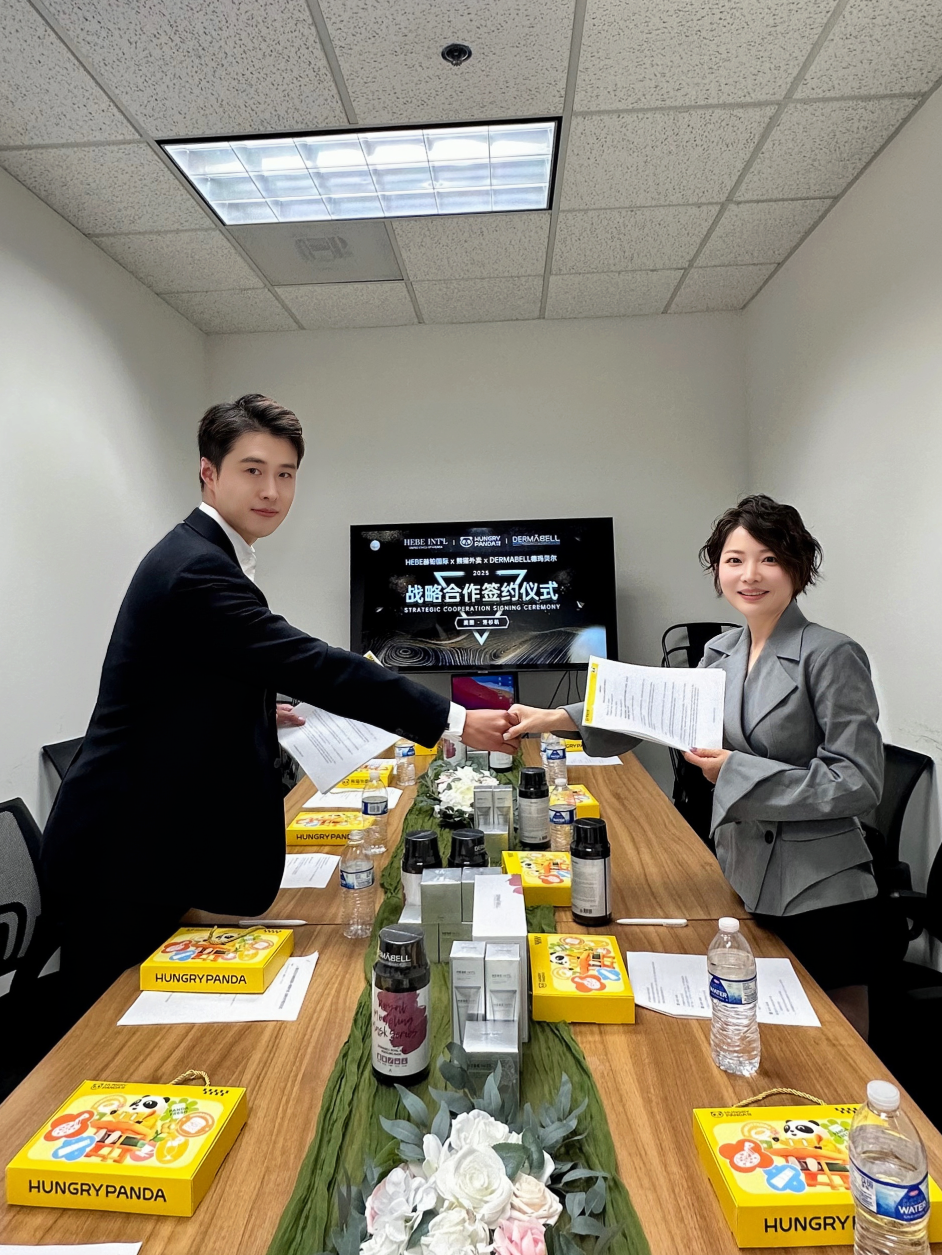 德玛贝尔&HEBE赫铂国际 × 熊猫外卖 签署北美战略合作协议 7.png